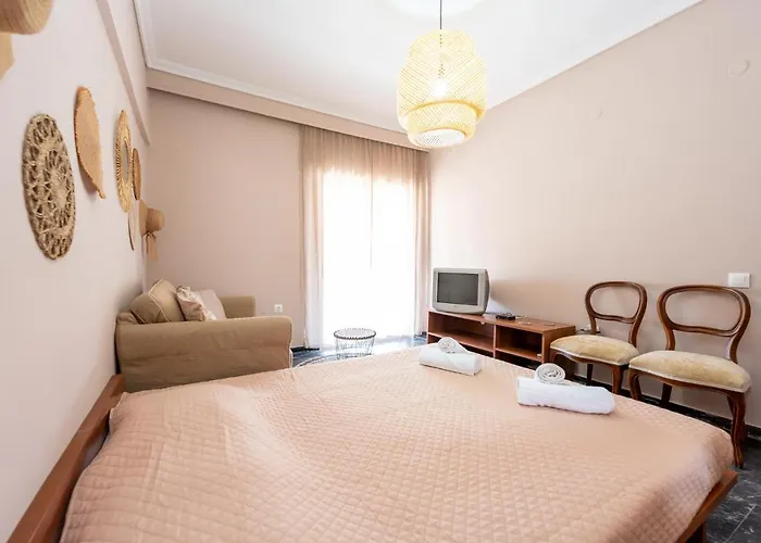 Venetia's * Νέα Πλάγια